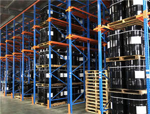 貫通式貨架（化工行業）